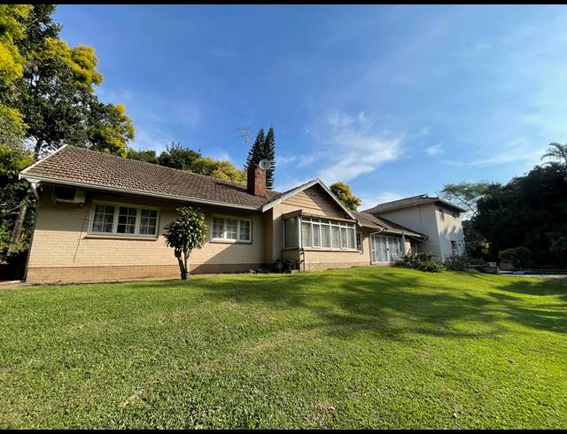 5 BEDROOM HOUSE FOR SALE IN COWIES HILL